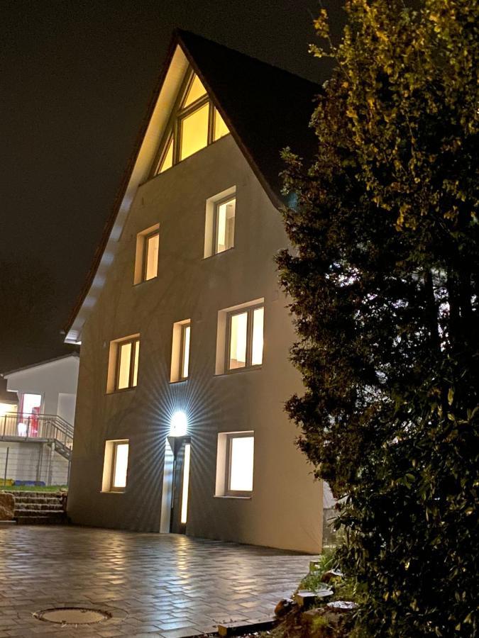 Helle, Grosszuegige Ferienwohnung Fuer 2 - 3 Personen Mit Parkplatz + E-Ladestation In Buchholz, Nordheide Buchholz in der Nordheide Kültér fotó