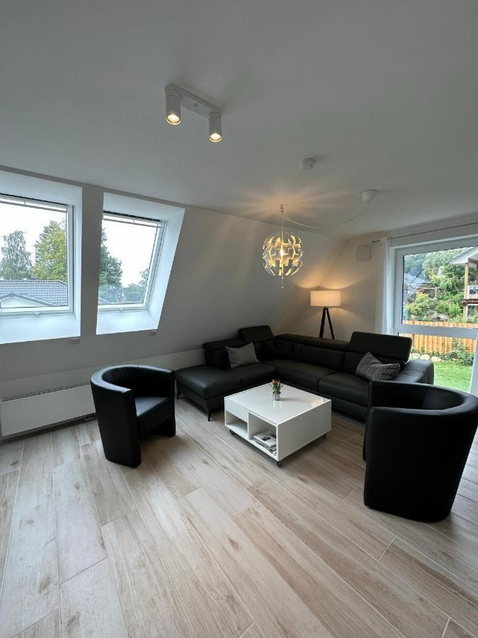 Helle, Grosszuegige Ferienwohnung Fuer 2 - 3 Personen Mit Parkplatz + E-Ladestation In Buchholz, Nordheide Buchholz in der Nordheide Kültér fotó
